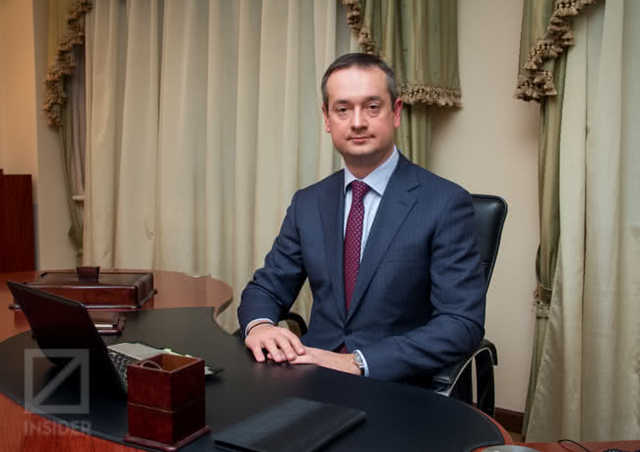 Советник Данилюка Кузяра поддерживает афонских старцев вместе с зятем Джарты и помощником Аксенова