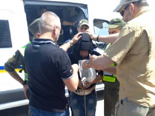 Убил и упаковал тело девушки в сумку: Украина выдала Польше опасного преступника