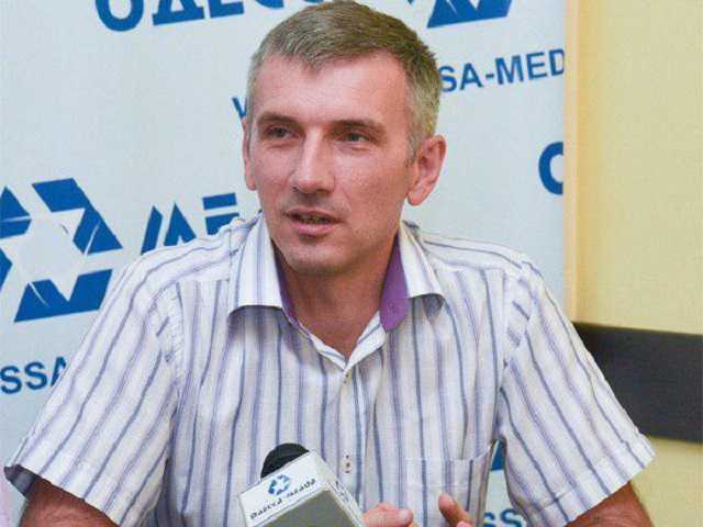 На митинг-обращение к Зеленскому собирают массовку за 500 гривен