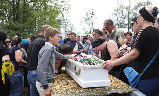 Пятилетнего Кирилла Тлявова похоронили в Переяславе-Хмельницком