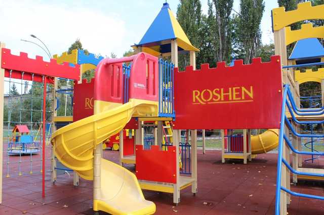 Roshen прекращает социальный проект установки детских площадок