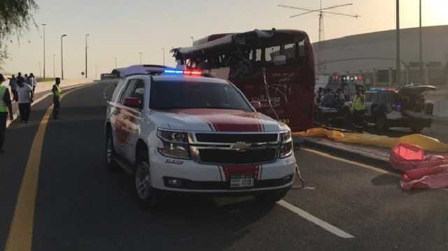 Автобус с туристами попал в аварию в Дубае, 15 человек погибли – СМИ