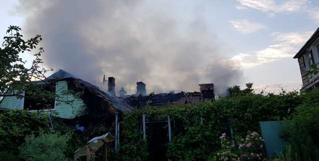 Кандидату від “Опоблоку” спалили будинок на Рівненщині