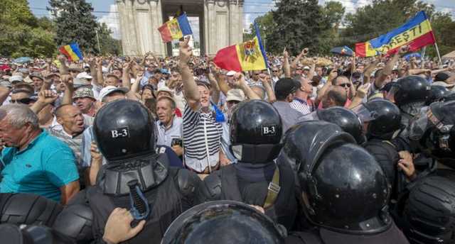 Блогер: события в Молдове – прообраз недалекого будущего Украины