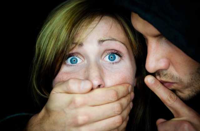 На Одесчине изнасиловали 18-летнюю беременную, приехавшую из Николаева