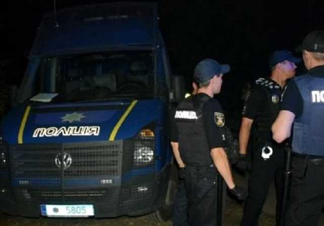 Массовая драка с таксистами под Николаевом: новые подробности ЧП