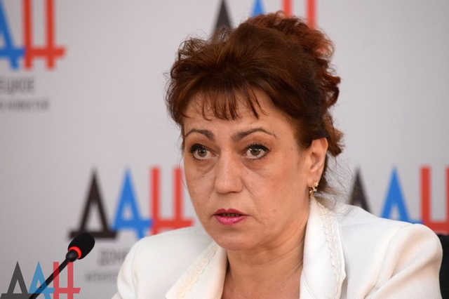 Фашик Донецкий: Мариупольские концлагеря. О тех, продался за три рубля