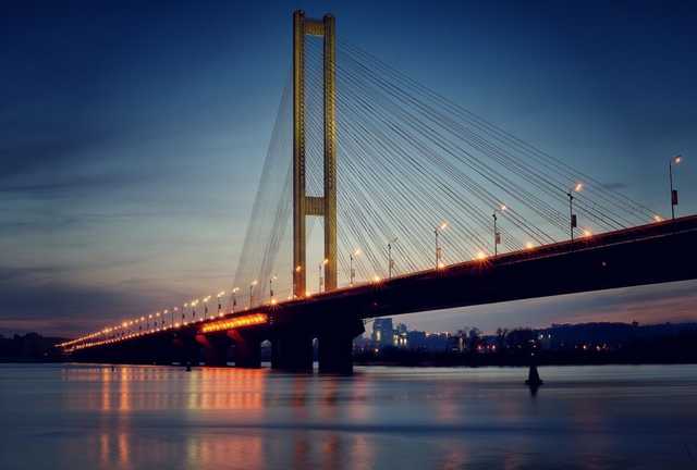 В Киеве на Южном мосту ограничат движение почти на месяц