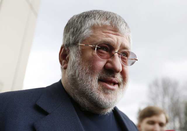 Коломойский ультимативно потребовал вернуть ему акции Приватбанка