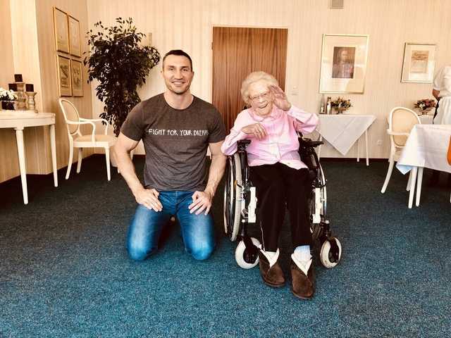 "Покойся с миром": Владимир Кличко сообщил трагическую новость