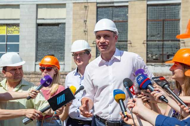 У Києві двічі перекриватимуть проспект Перемоги