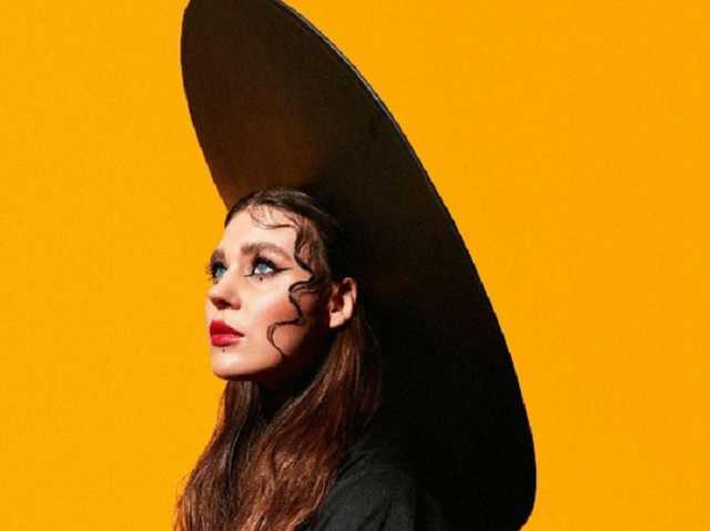 KAZKA представила первую песню из нового альбома