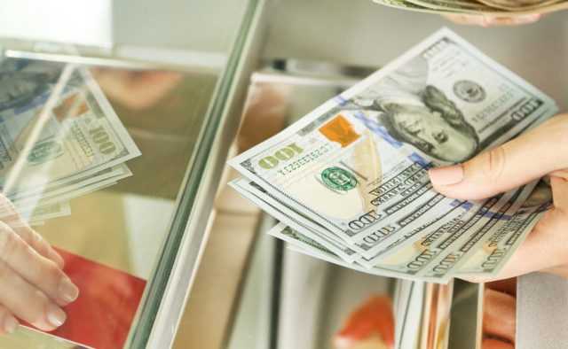 Готівкові долар і євро за тиждень впали більш ніж на 20 копійок