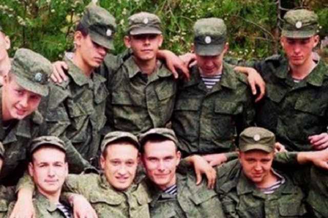 В Украине рассекретили военных Путина, которые "брали" Крым: имена и фото