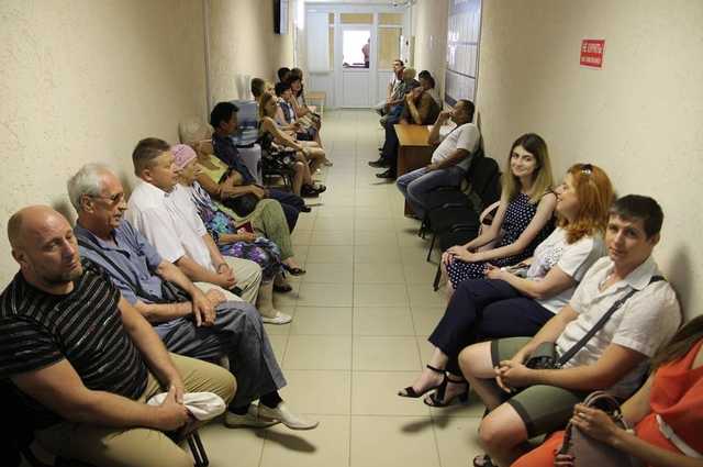 "Предателей нигде не любят": Россия выдала первые паспорта жителям Донбасса