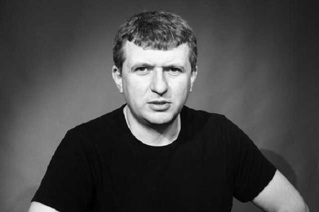 Романенко рассказал, как Зеленский вышвырнет из Рады "старых паразитов"