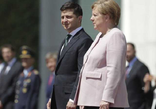 Зеленский объяснил, почему не помог Меркель, когда ее затрясло — Bild