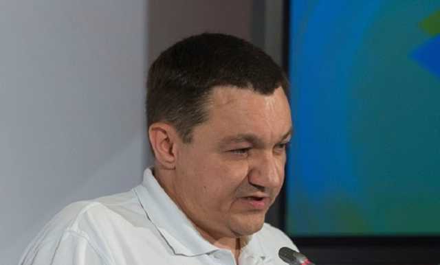 Появилось видео, как тело Тымчука вынесли из подъезда