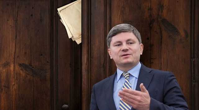 Шкаф кандидата. Какие невыполненные обещания прячет Артур Герасимов