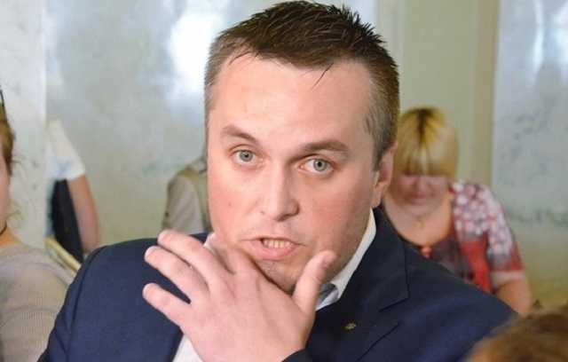 На Холодницкого открыли производство из-за нарушений в декларациях