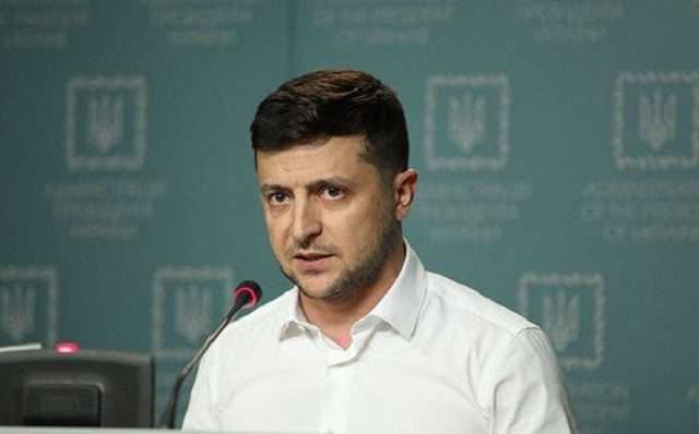 Зеленский ответил отцу Гандзюк по поводу встречи без журналистов