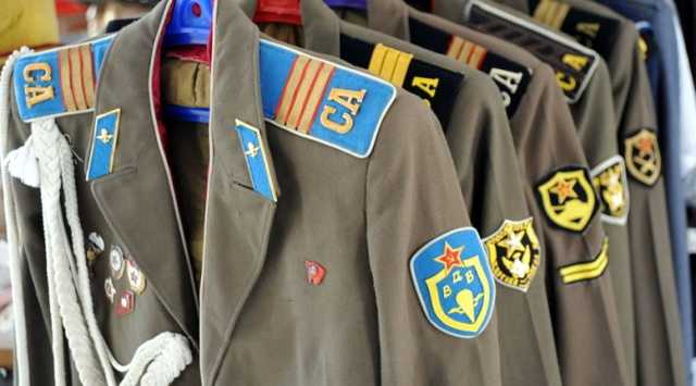 В Латвии ввели штраф за ношение советской формы во время общественных мероприятий