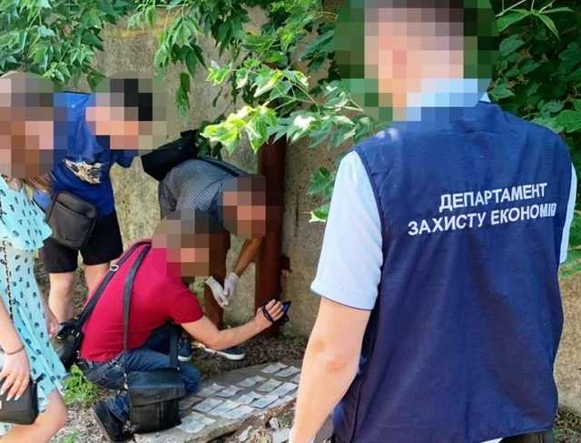 Инженер «Запорожгаза» попался на взятке