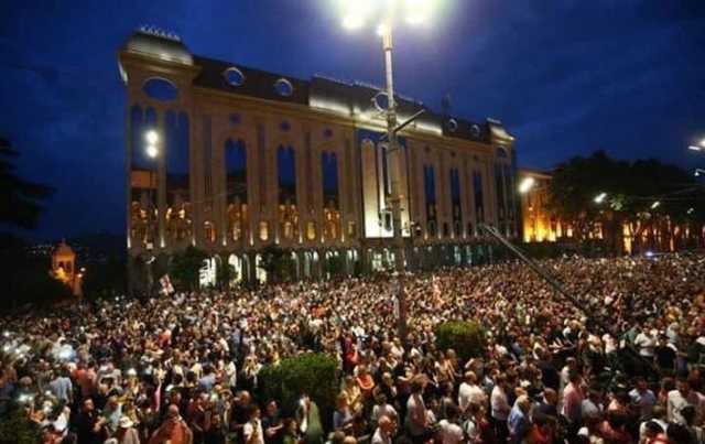 Протесты в Грузии: двум пострадавшим пришлось удалить глаза