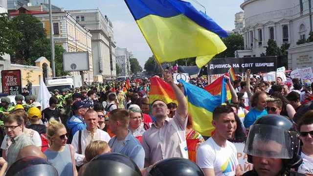 Провал операции "Дерьмометчики": как пятеро ровенчан попытались обгадить Марш равенства