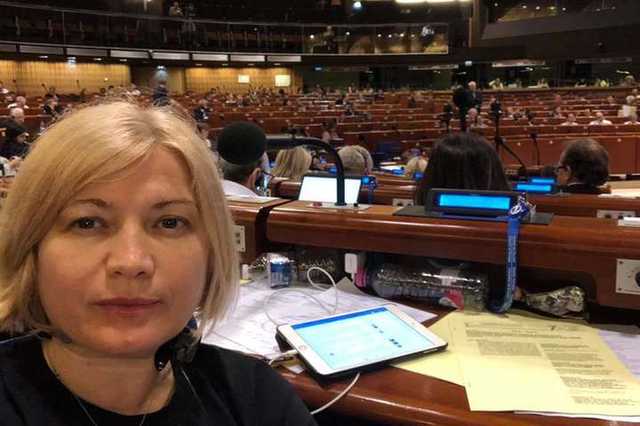 До влади в Україні приходять дальтоніки: Геращенко про заяву Разумкова щодо ПАРЄ