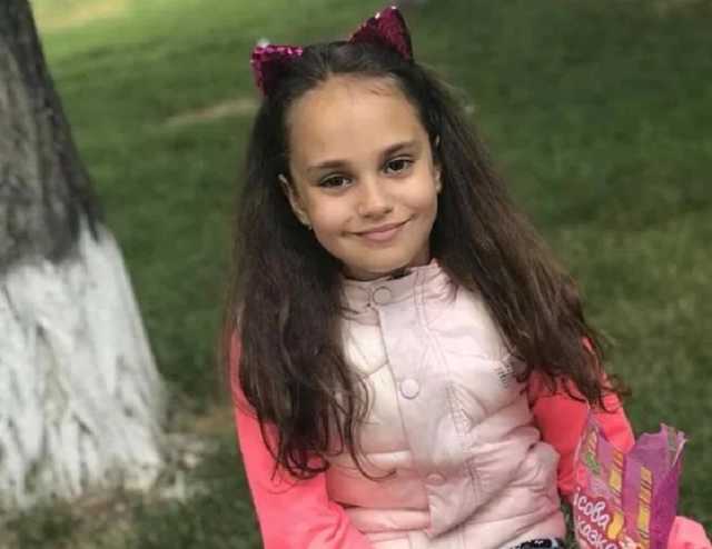 Односельчане хотят сжечь живьем семью убийцы 11-летней Даши