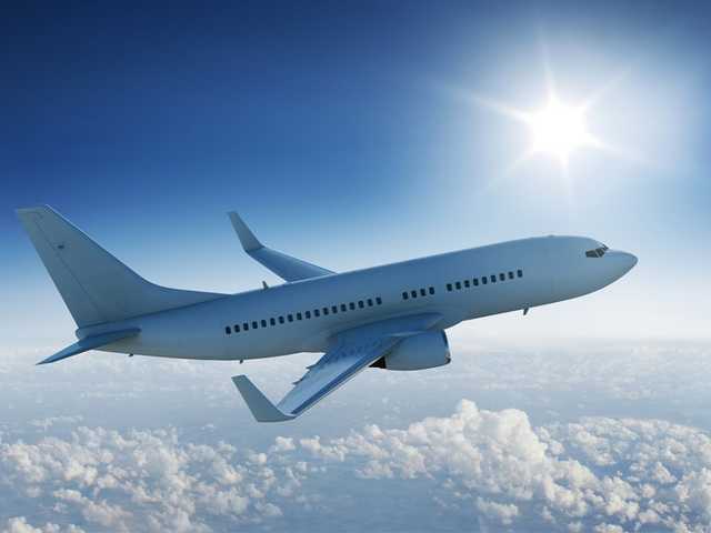 «Люди голодали, а дети рыдали»: украинская авиакомпания попала в громкий скандал