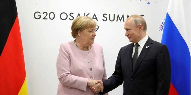 В Осаке проходит встреча Путина и Меркель