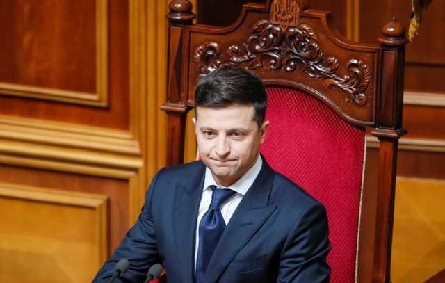 Известные украинцы оценили первый месяц работы президента Зеленского