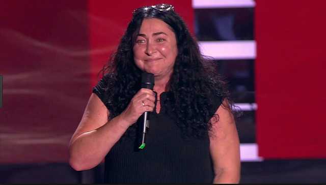 "Свои стреляют по своим": Лолита разозлила сеть словами о Донбассе