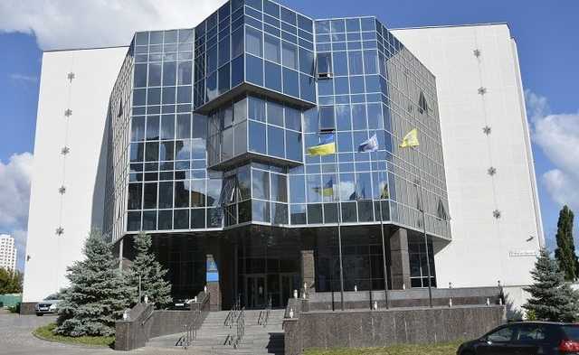 Президент уволил трех глав райгосадминистраций столицы