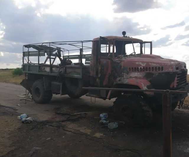 ВМС: Атакованный боевиками КрАЗ не сопровождал колонну Кириленко