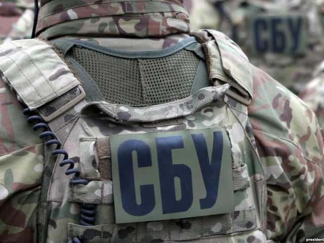 Под Днепром у мужчины хранилось более 2 килограммов наркотиков