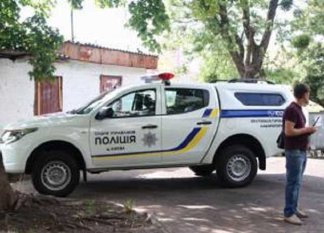 В Киеве психически больной мужчина убил бывшую жену и разгуливает по городу