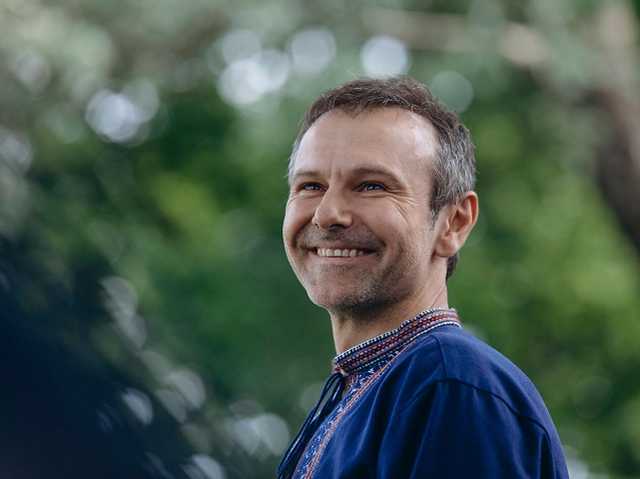 Вакарчук проведе концерт в останній день агітації