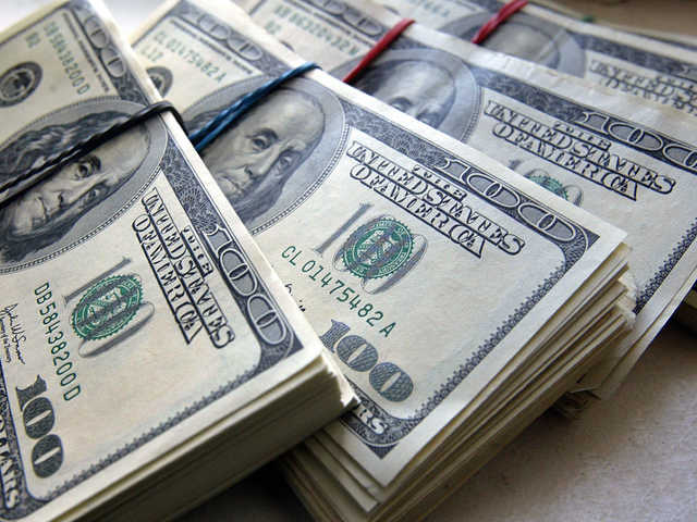 НБУ установил официальный курс на уровне 25,86 гривны за доллар