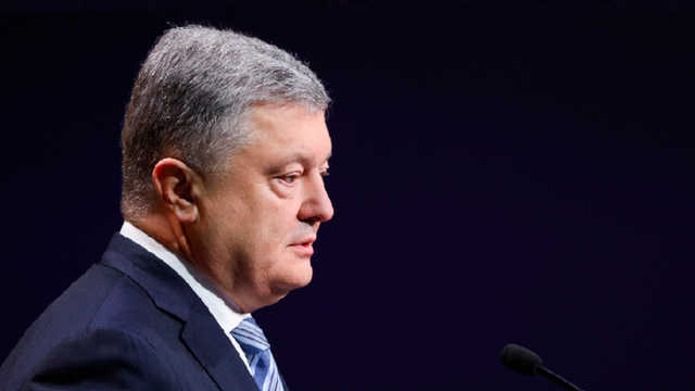 Исполнительная служба арестовала деньги на счету партии Порошенко