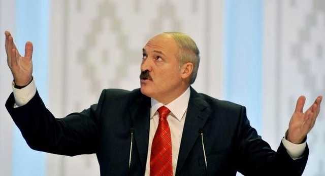 Лукашенко балансирует на краю пропасти