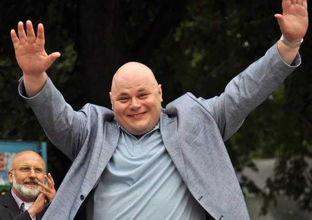 Брат представителя президента в Раде Стефанчука победил на выборах по 187 округу