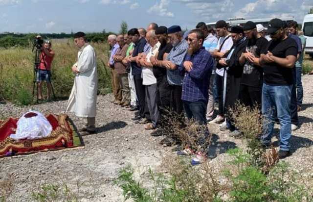 У Дніпрі за мусульманським звичаєм поховали десантника Семена Румігіна, полеглого під Щастям