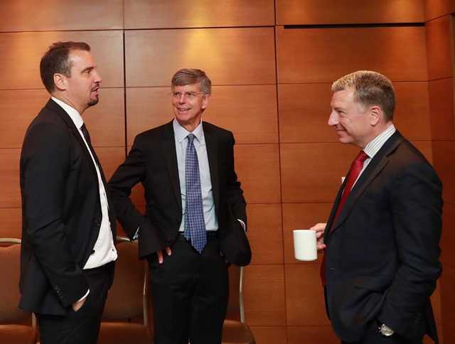 Волкер встретился с Абромавичусом и Тимошенко в Украине