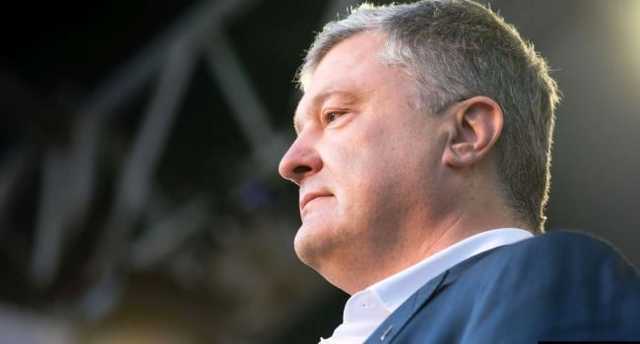 «Капитуляции Украины не будет»: Порошенко рассказал о ключе к миру на Донбассе