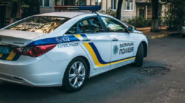 В Киеве женщина нашла сына повешенным в недострое