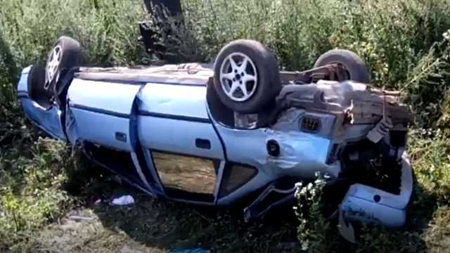 Во Львовской области поезд столкнулся с автомобилем, есть погибшие