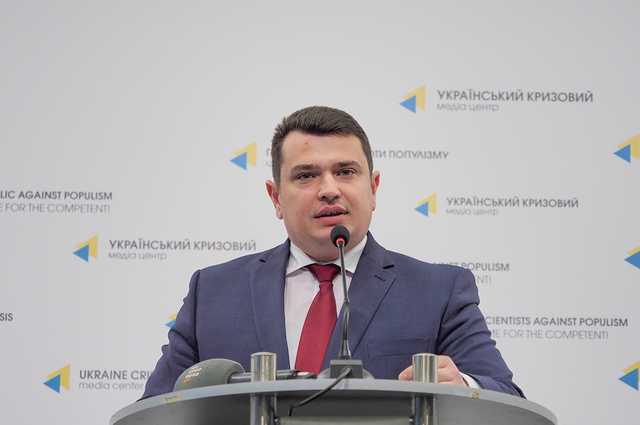 Нардеп сообщил, что Сытник пытался «замять» дело о хищениях в армии